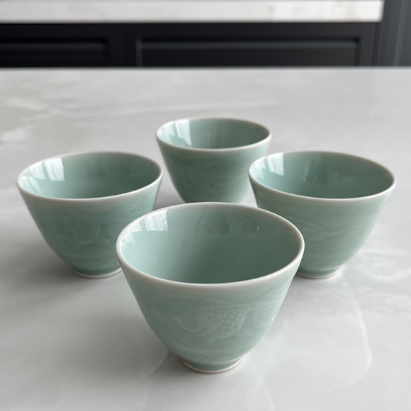 Longquan Celadon Tea Pot and 4 Tea Cups. Koi Fish. - Picture 11 of 16